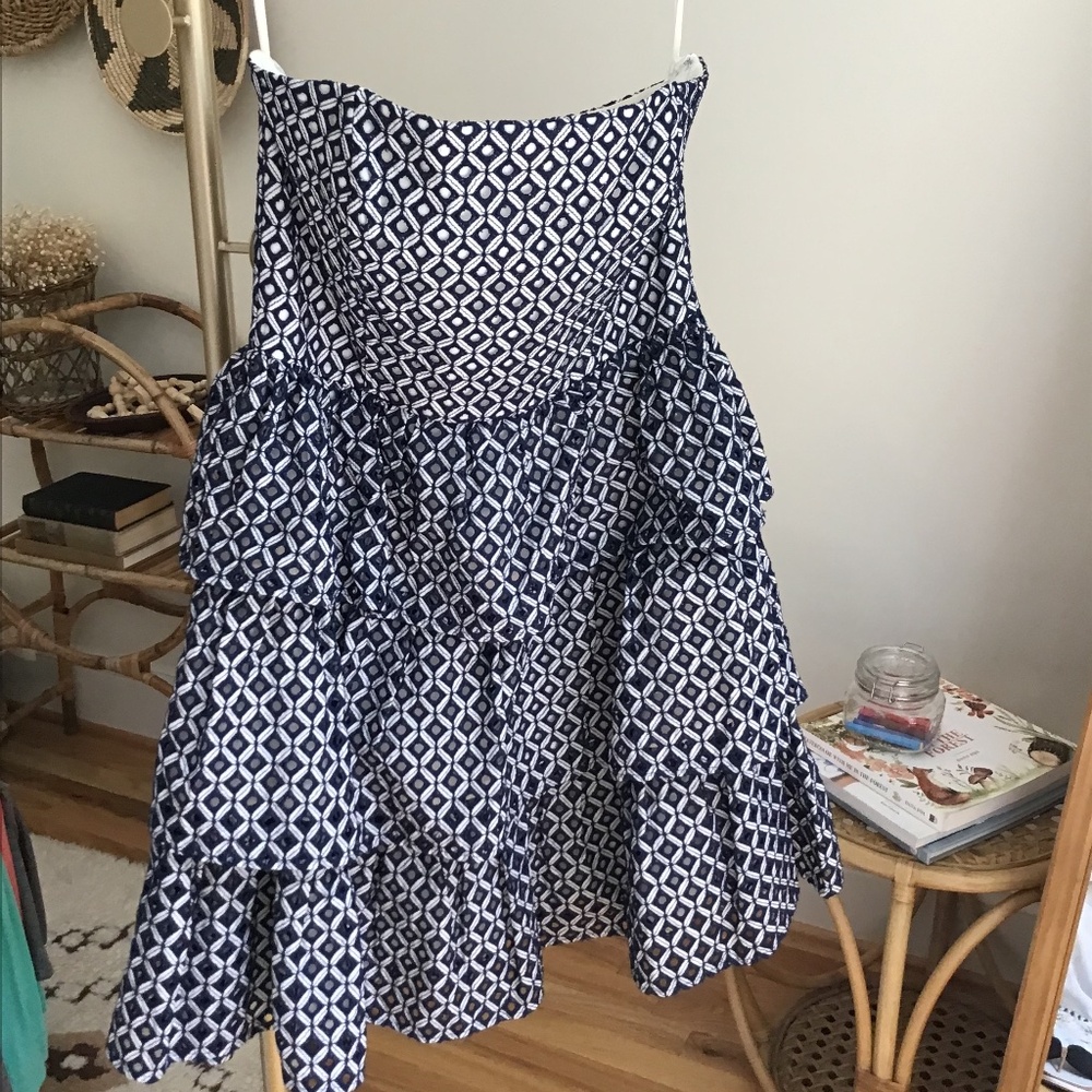 White House Black Market Strapless Tiered Dress Blue/White Size 10 NWT